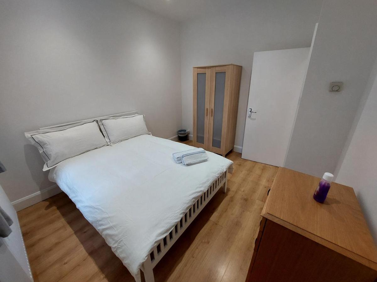 Cosy North Kensington Family Apartment For 4 Persons - Children Stay Free London Bilik gambar