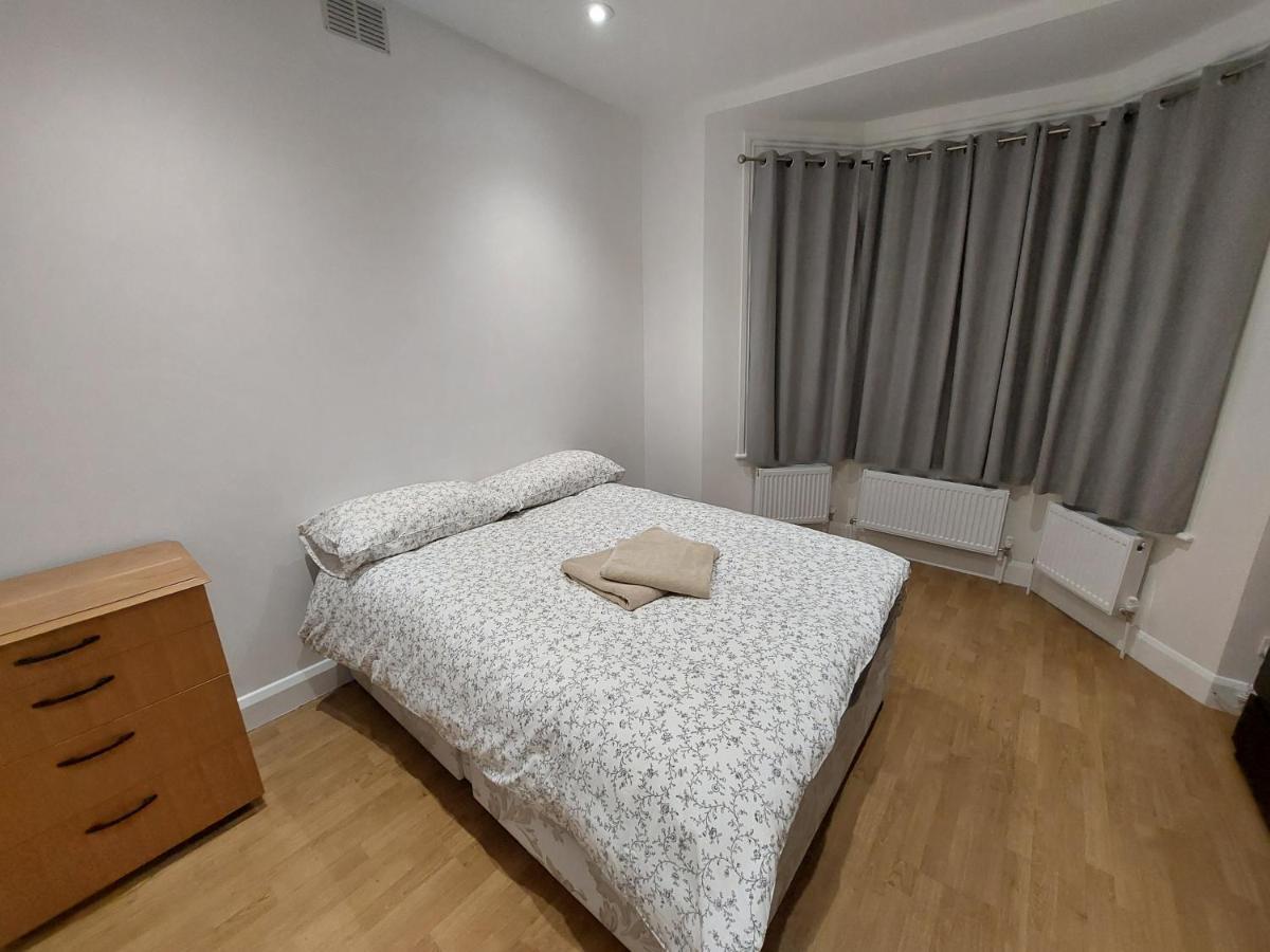Cosy North Kensington Family Apartment For 4 Persons - Children Stay Free London Luaran gambar
