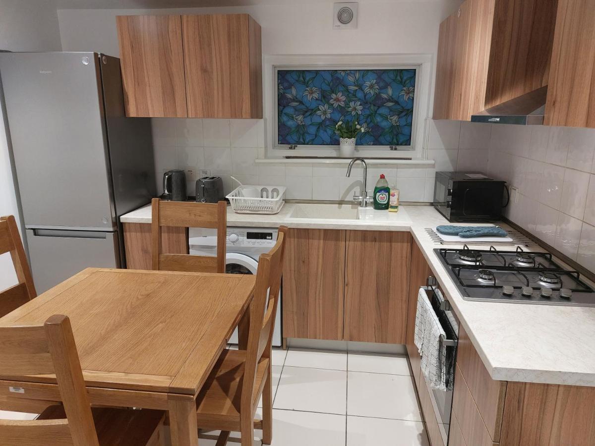 Cosy North Kensington Family Apartment For 4 Persons - Children Stay Free London Luaran gambar